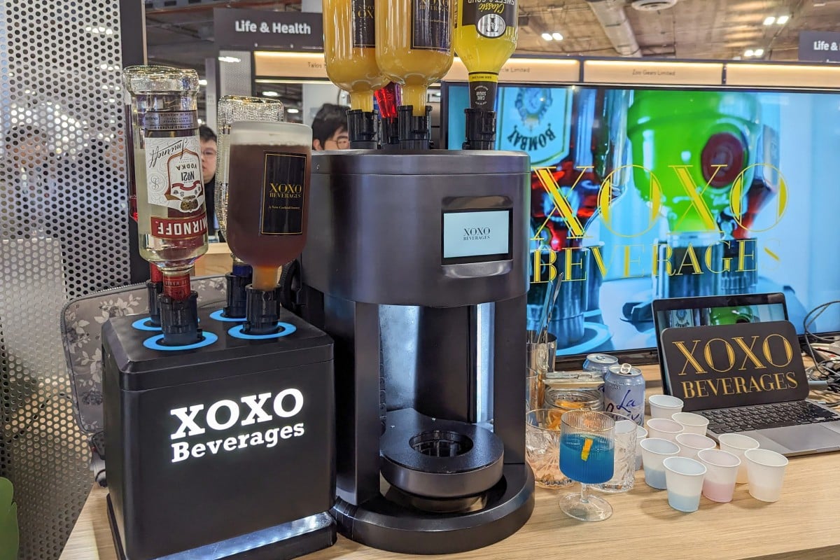 Hong Kong start-up XOXO Beverages has made a machine that will automatically mix cocktails to specifications inputted through an app. Photo: Matt Haldane