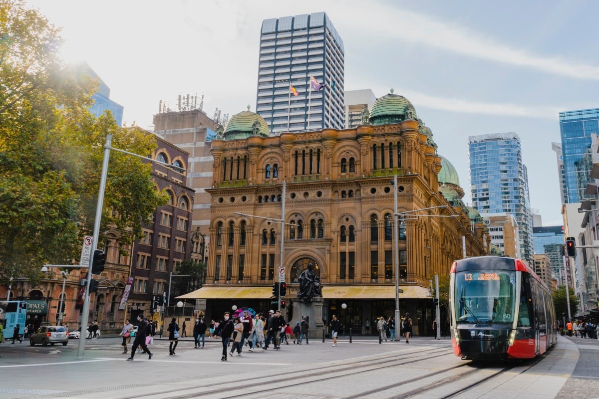 People in the Sydney central business district. Photo: Shutterstock 